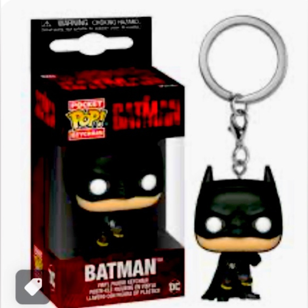 Funko Batman keychain 💙 -BUY 2 GET 1